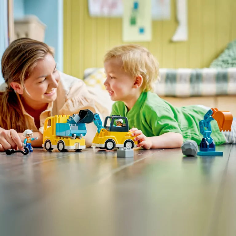 LEGO® Duplo.  Maszyny budowlane 3w1 10475