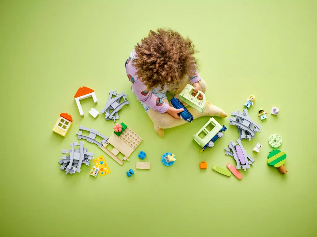 LEGO® Duplo. Przygoda z interaktywnym pociągiem 10427
