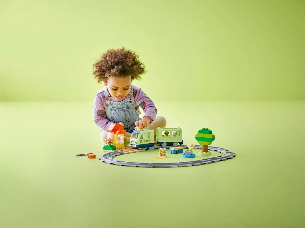 LEGO® Duplo. Przygoda z interaktywnym pociągiem 10427