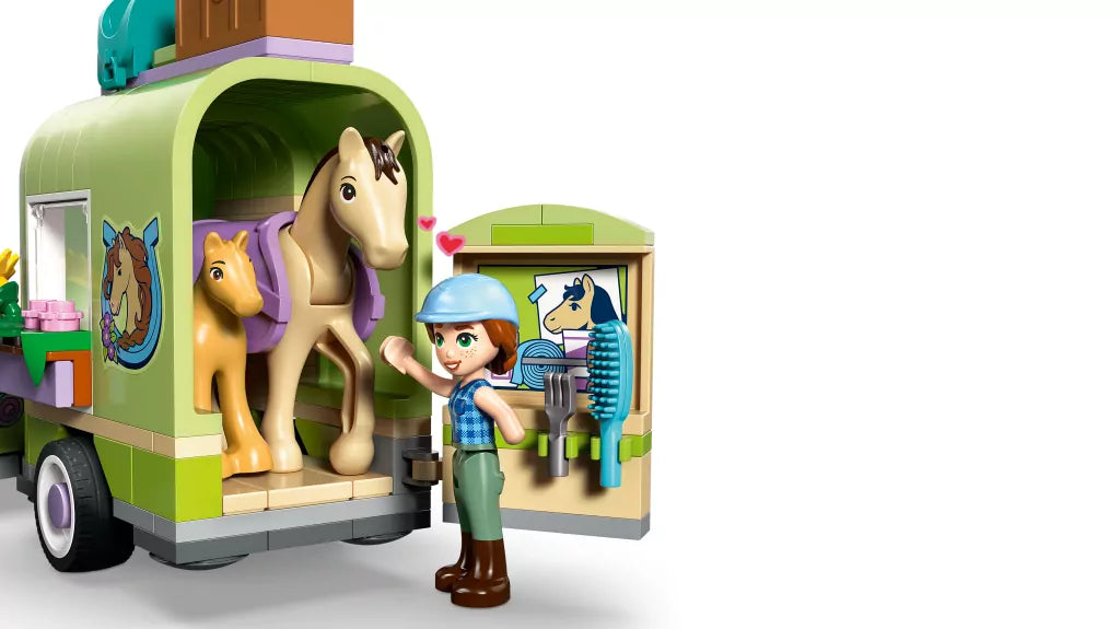LEGO® Friends. Przyczepa z koniem 42695